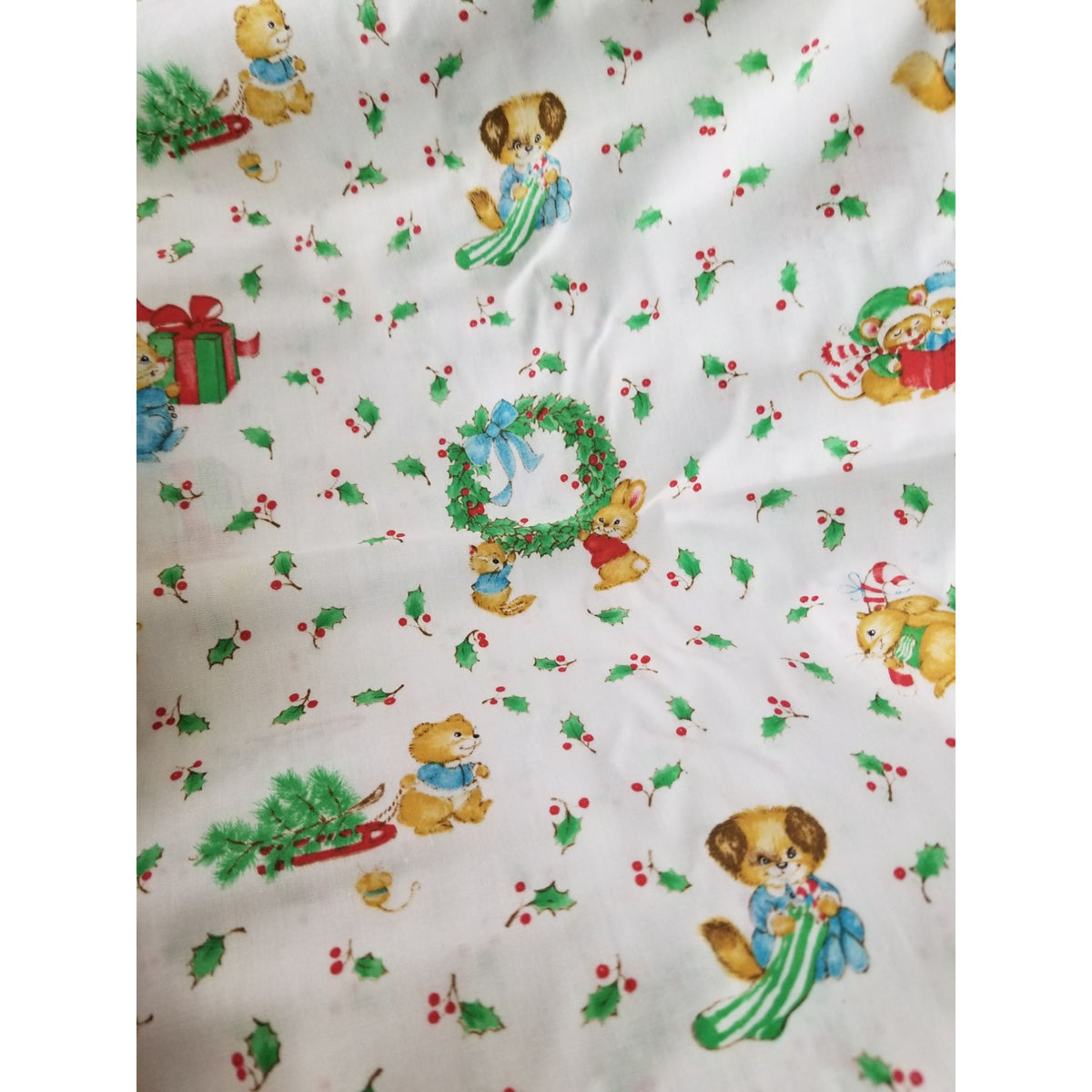 Material Cotton White Fabric Xmas Berries Bears Mice Dogs Wreath Trees Candycanes 44" x  46" Cotton