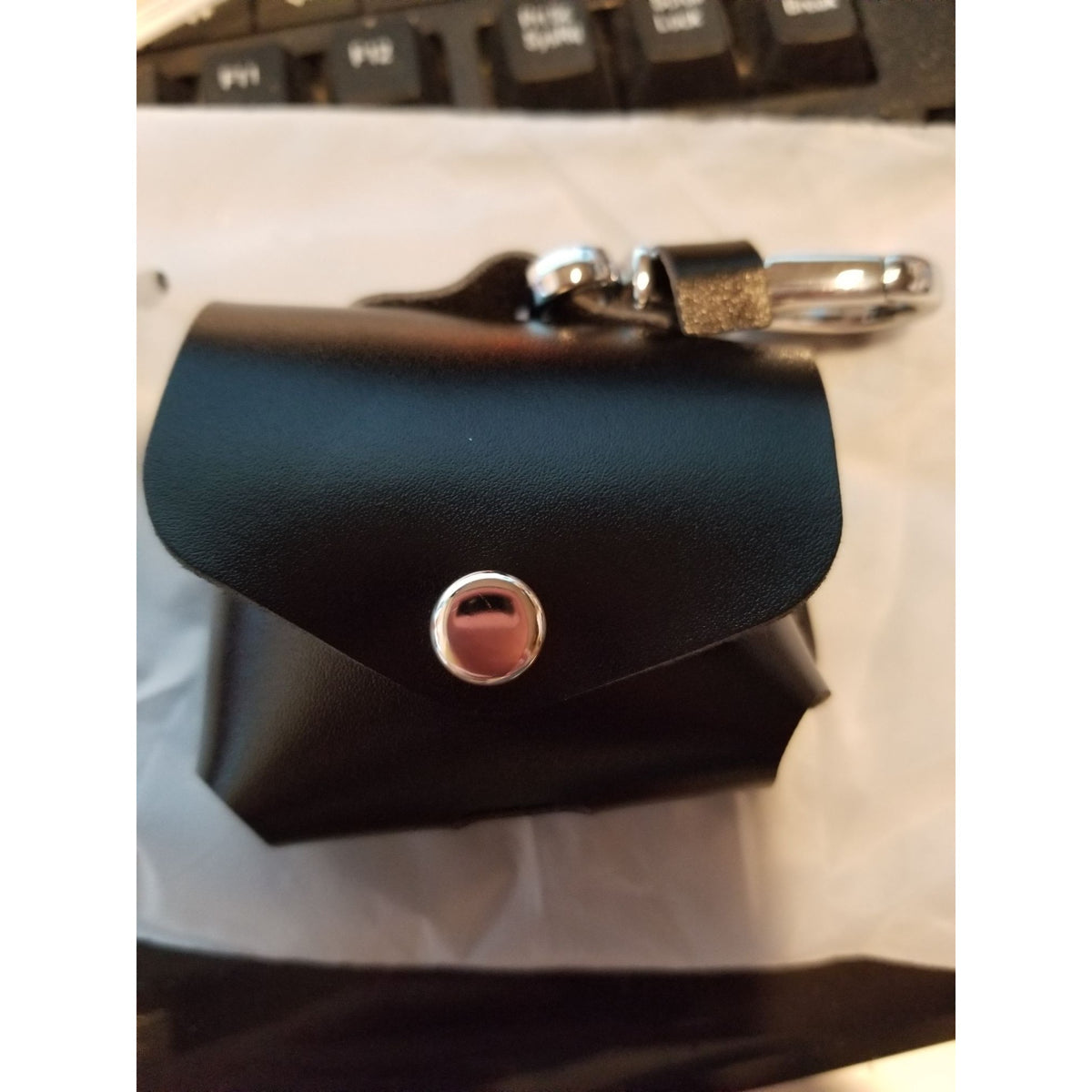 Computer Earbuds Donwell U-Proe True Wireless Earbuds  Carrying Case with Hook