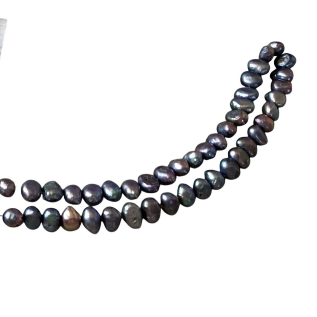 Loose Pearl Peacock  Pearl Bag  F 3  Oval 8 mm  Bin Pearl  29 Pcs  153  ct 30.6  gr  16" Drilled