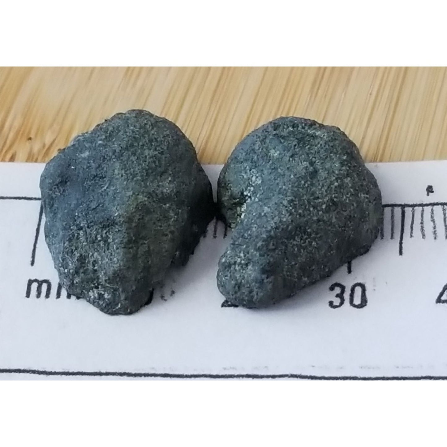 Gemstone Loose Pair Black Titanium Crystal Druzy  Matched Pair 25 ct  5 gr 15 mm x 22 mm x 8 mm