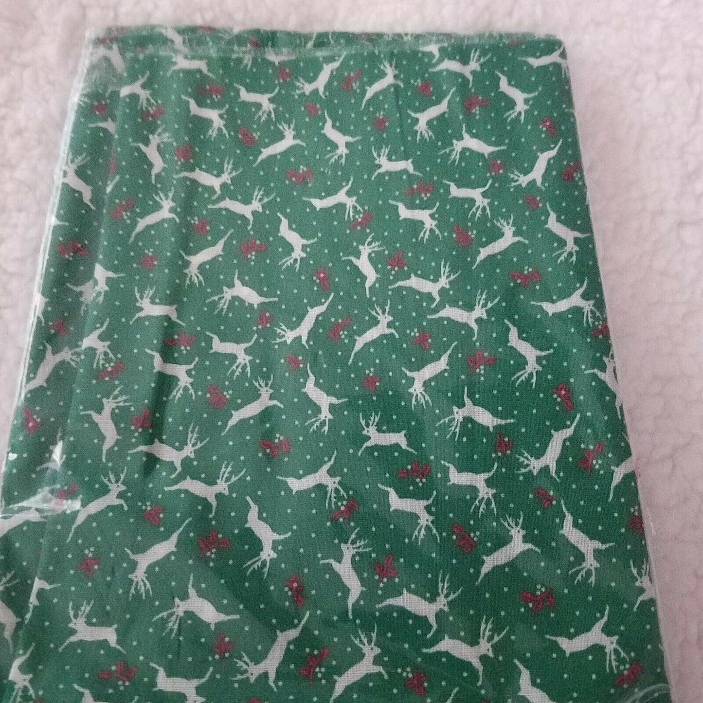 Material Green White Reindeer Red Nose 16" x 45" Fabric