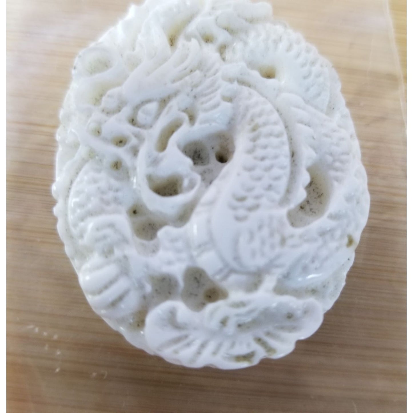 Pendant White Jade Carved Dragon Antique Lucky Medalion Oval 112 ct  22.4 Gr  45 mm x 35 mm