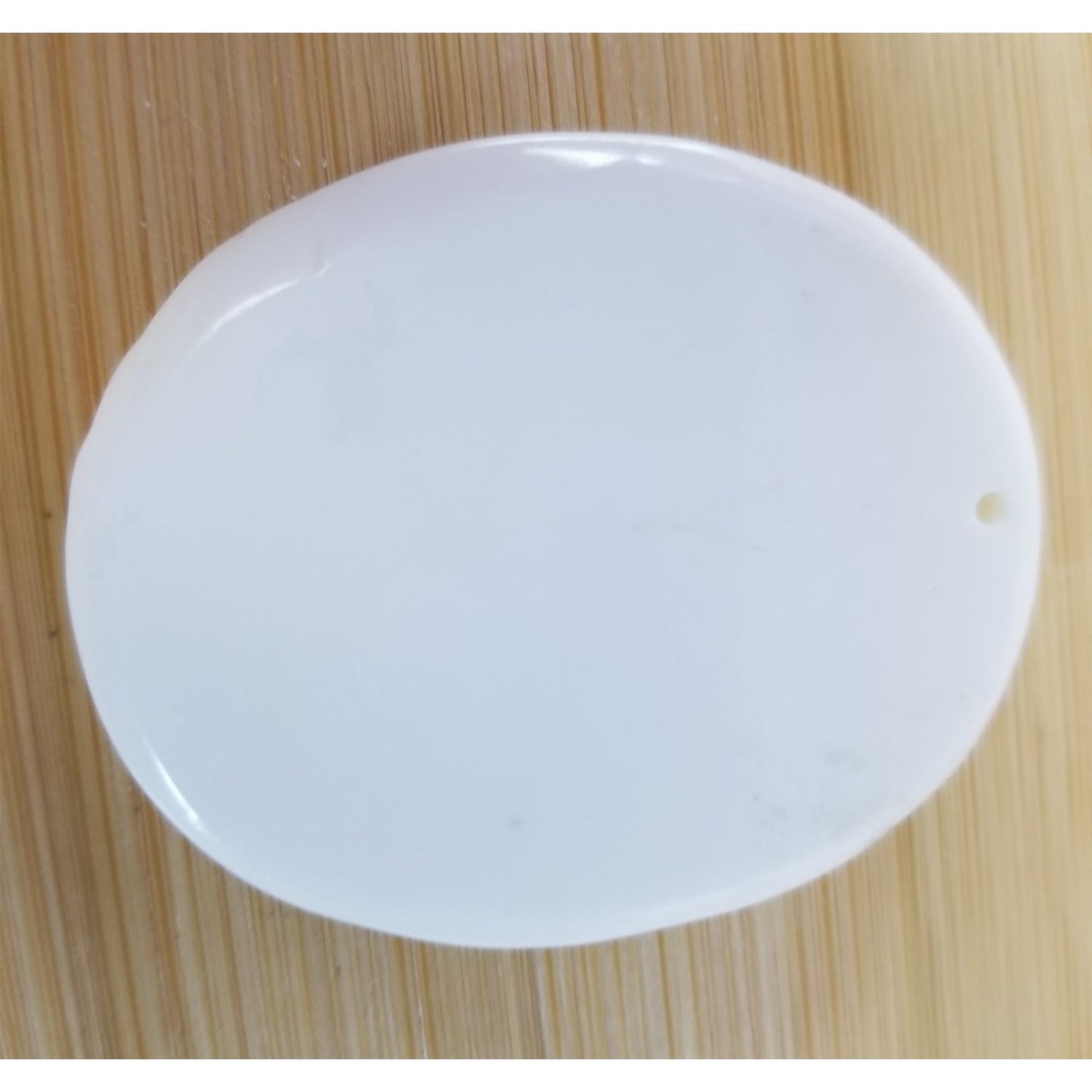 Pendant White Jade Carved Dragon Antique Lucky Medalion Oval 112 ct  22.4 Gr  45 mm x 35 mm