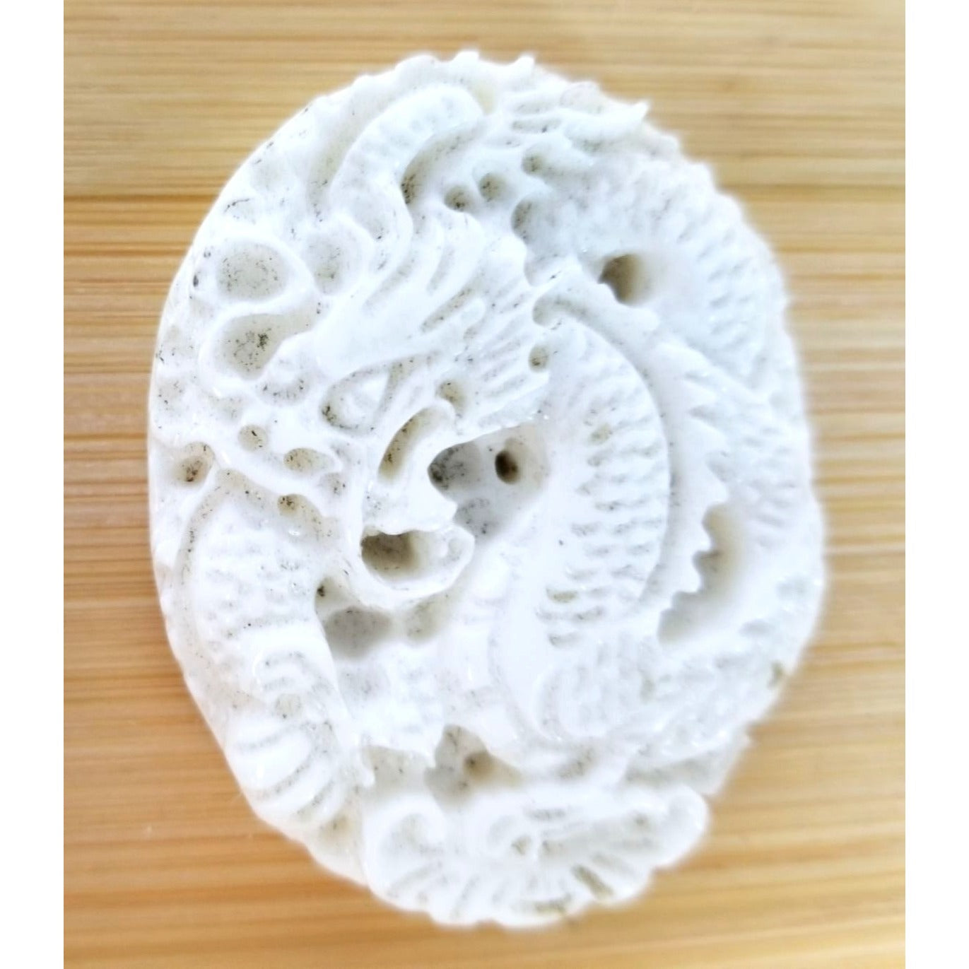 Pendant White Jade Carved Dragon Antique Lucky Medalion Oval 112 ct  22.4 Gr  45 mm x 35 mm