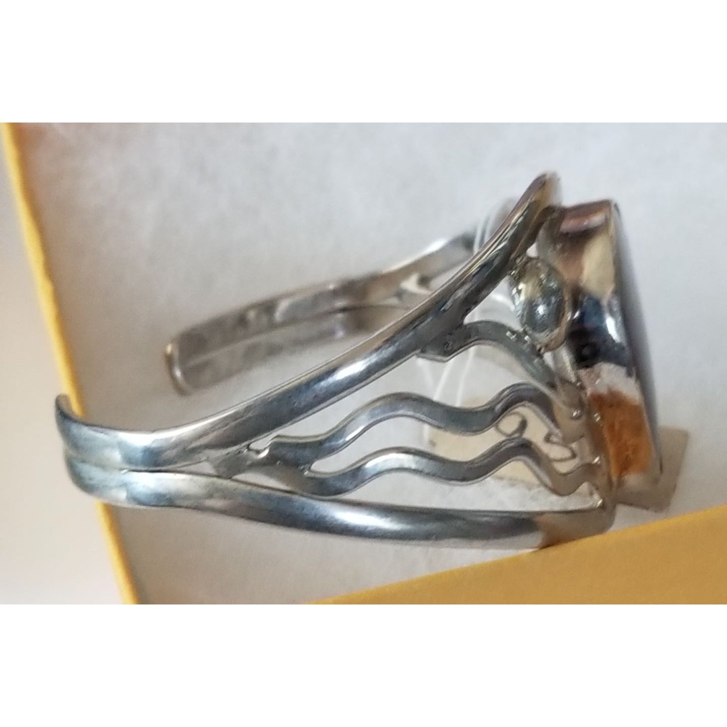 Bracelet Cuff 925 Silver Sugalite  27.9 Gr 139.5 ct  7 cm x 5.5 cm 3 cm open  3  cm High Silver Purple Silver
