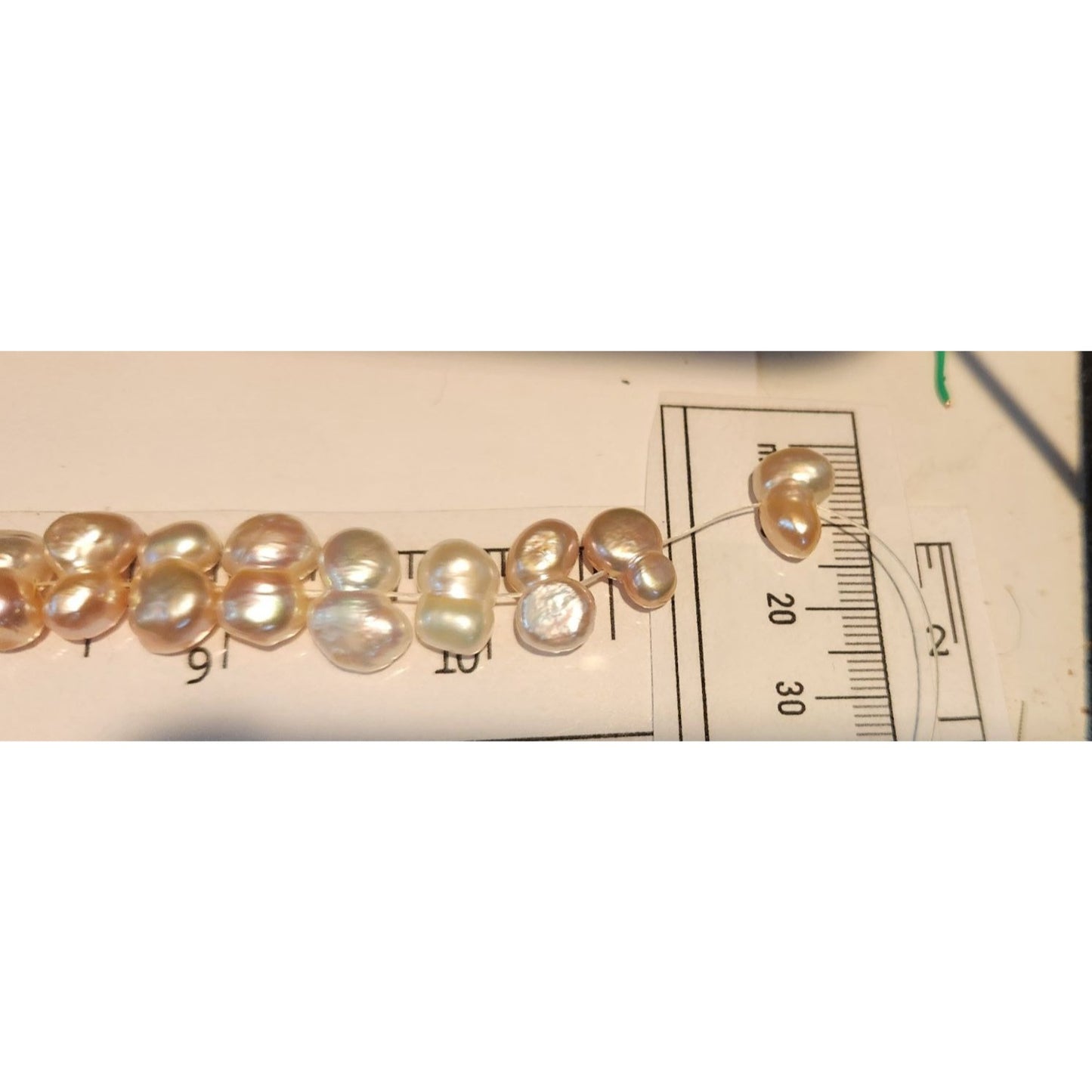 Necklace Pearls 32 Freshwater Cultured 10–12mm Baroque Pearl Strand, White 11 " Strand Middle hole Slight Pink tint