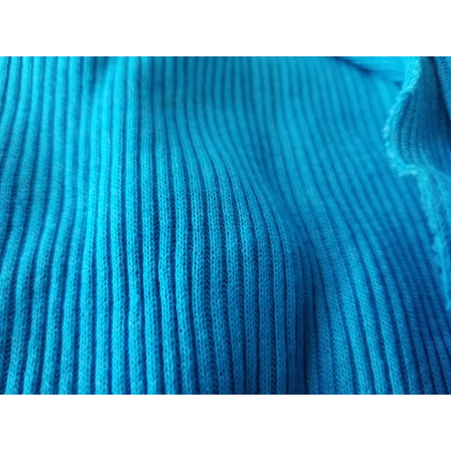 Material  Ribbed Turquoise Polyester 1 yard craft clothes Fabric