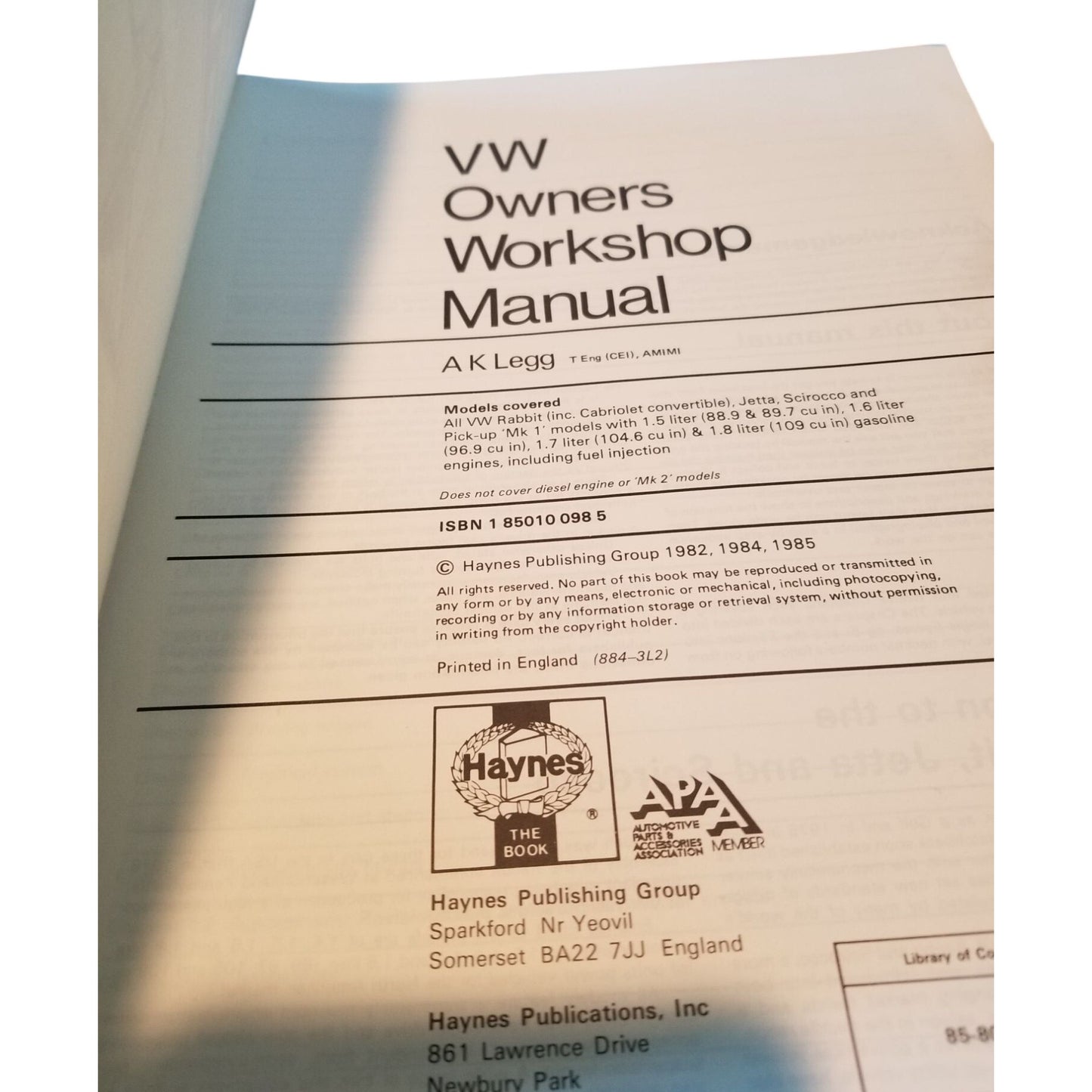 Book VW Rabbit Jetta, Scirocco, Pick-up  All Gas engine models