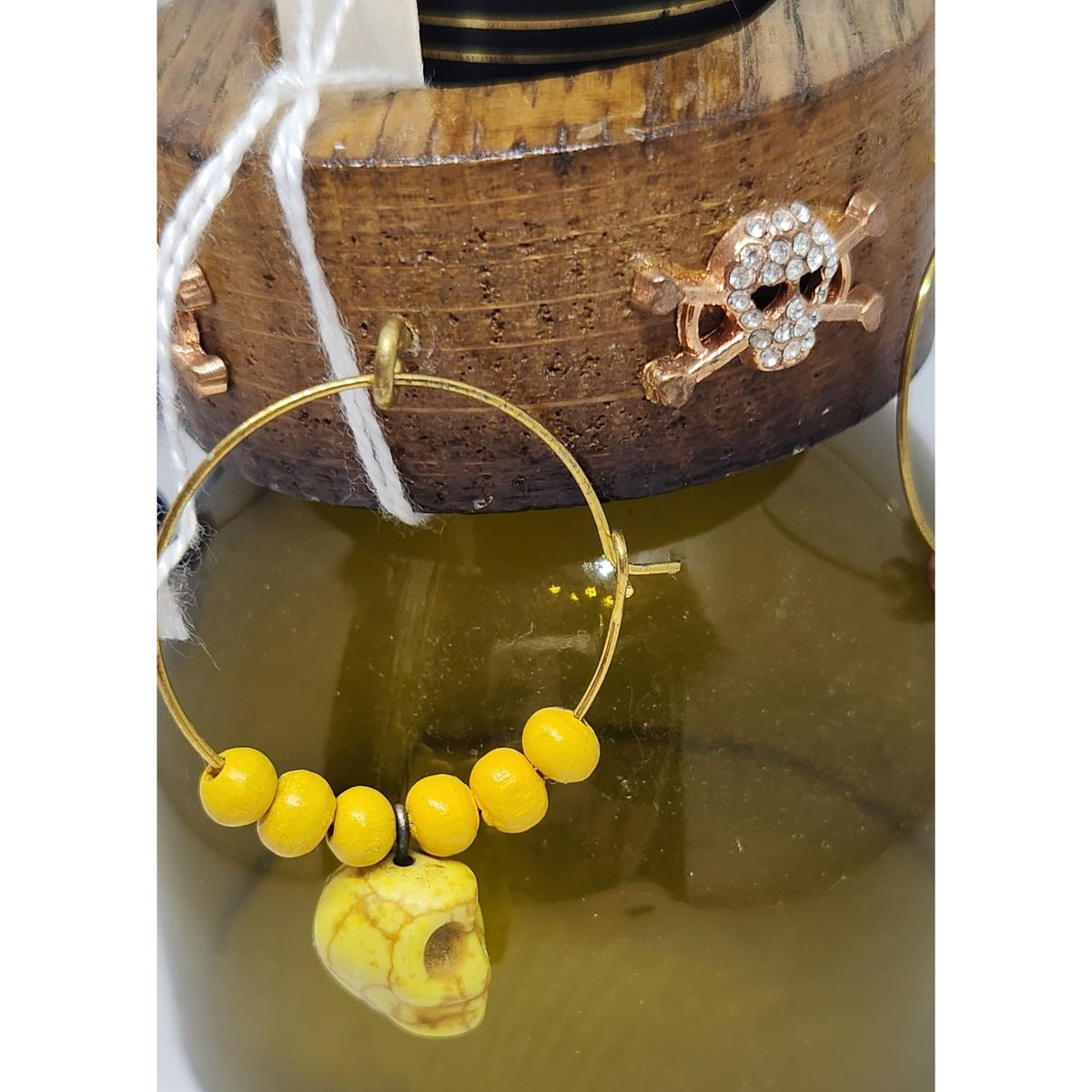 Colorful Skull-Themed Wine Glass Charms Set - 4 Unique Charms With Beads & Wood Holder