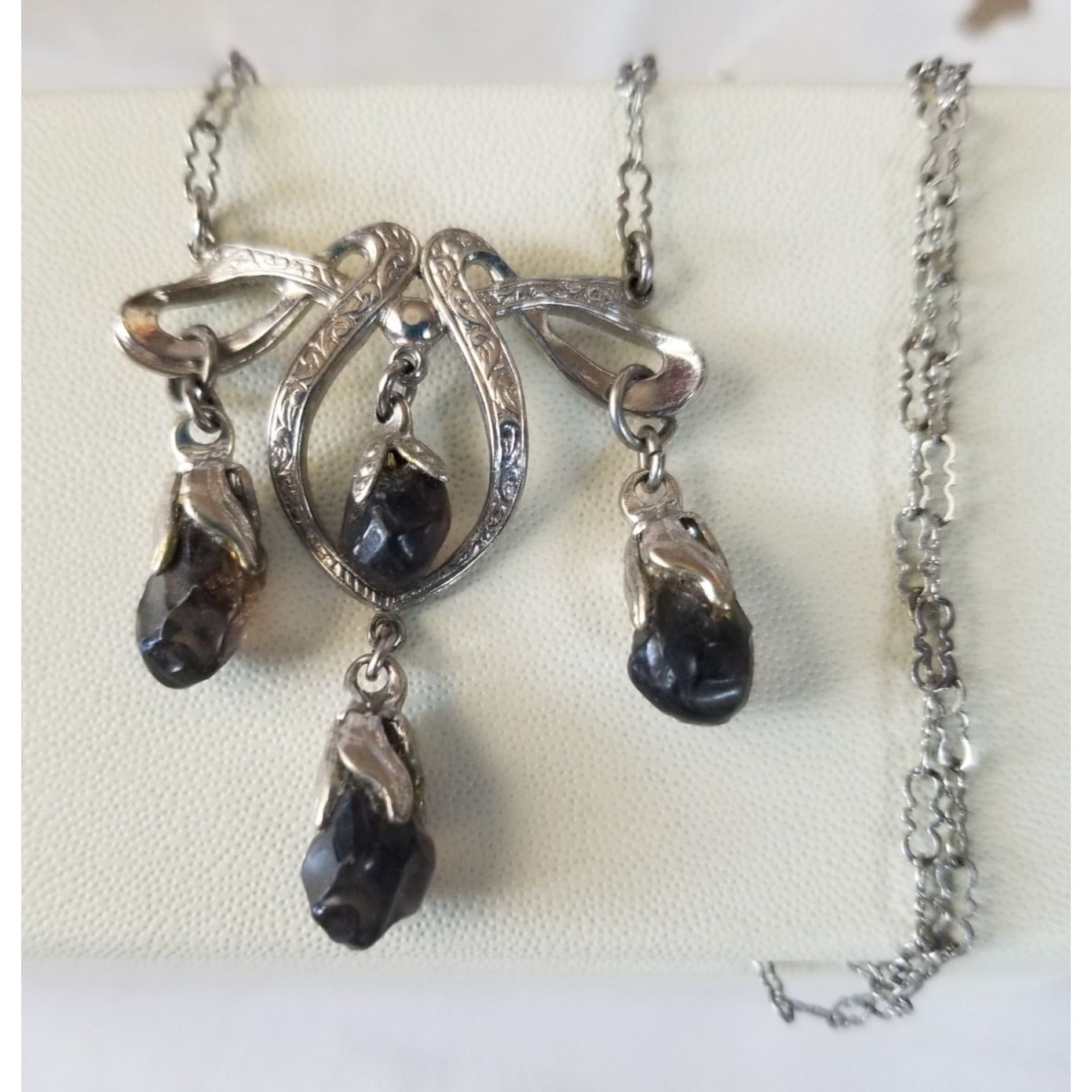 Necklace Swarovski Black Drop Crystal Silver 5.7  gr 28.5 ct  3 cm  x 4 cm  0.5 x 1 cm 24" chain  Jerry Fran Harr