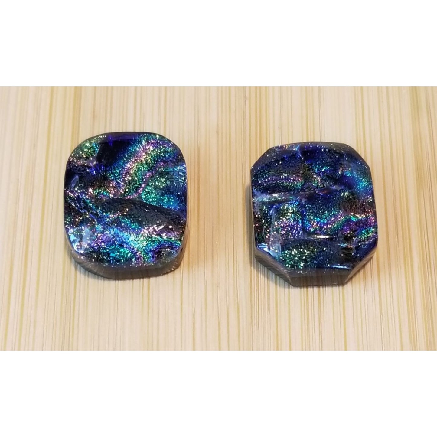 Gemstone Loose Pair Dichroick glass  Matched Pair  32 ct  6.4 gr 15 mm x18 mm x 5 mm
