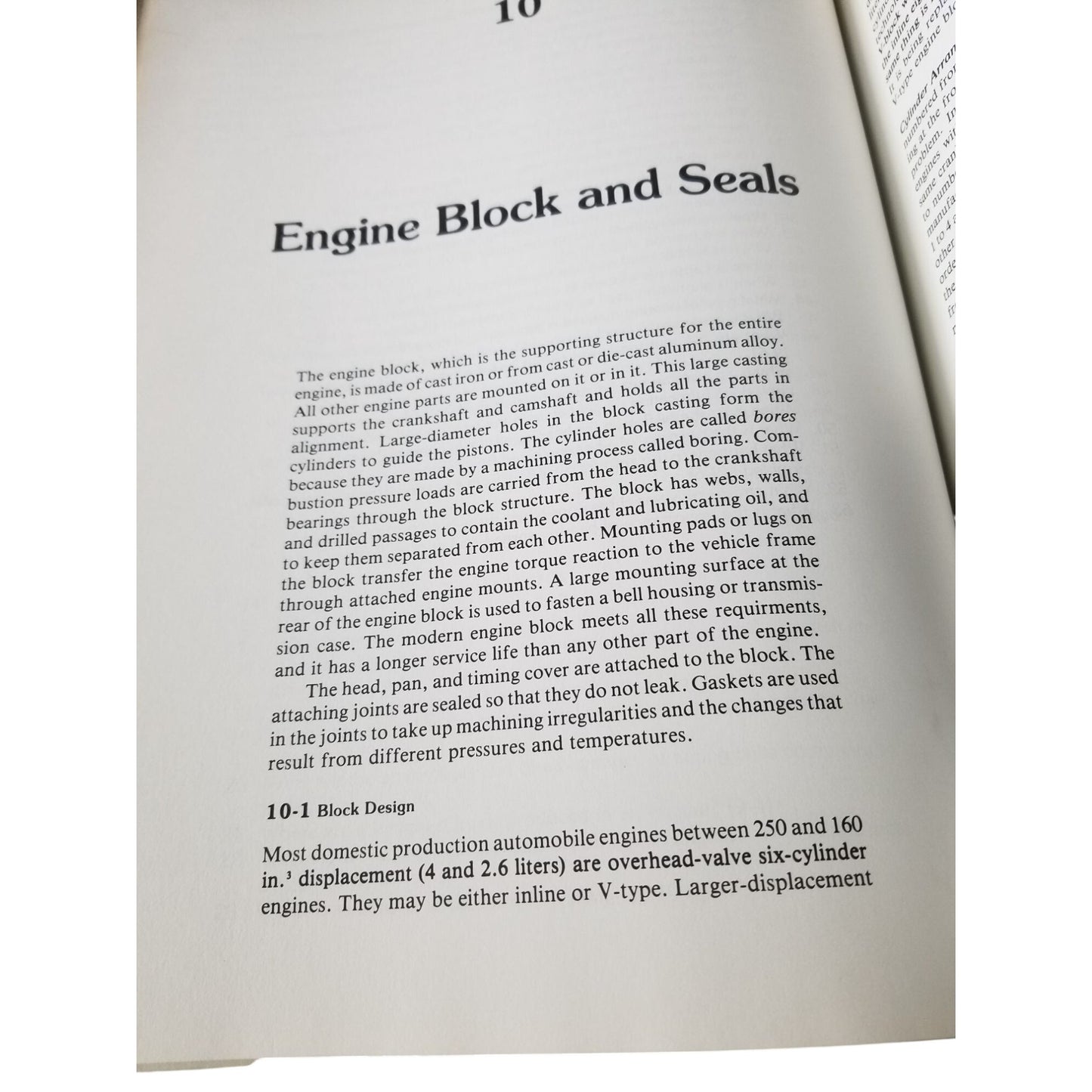 Book Automotive Engines 1981 Theroy and Servicing