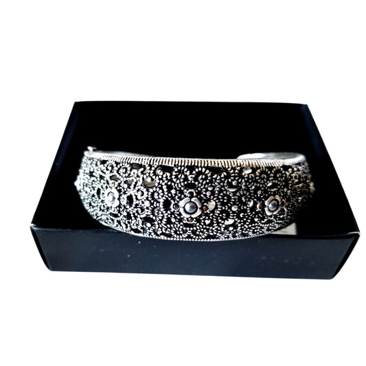 Avon Bracelet Cuff Stunning Radiance Cuff Silver Color