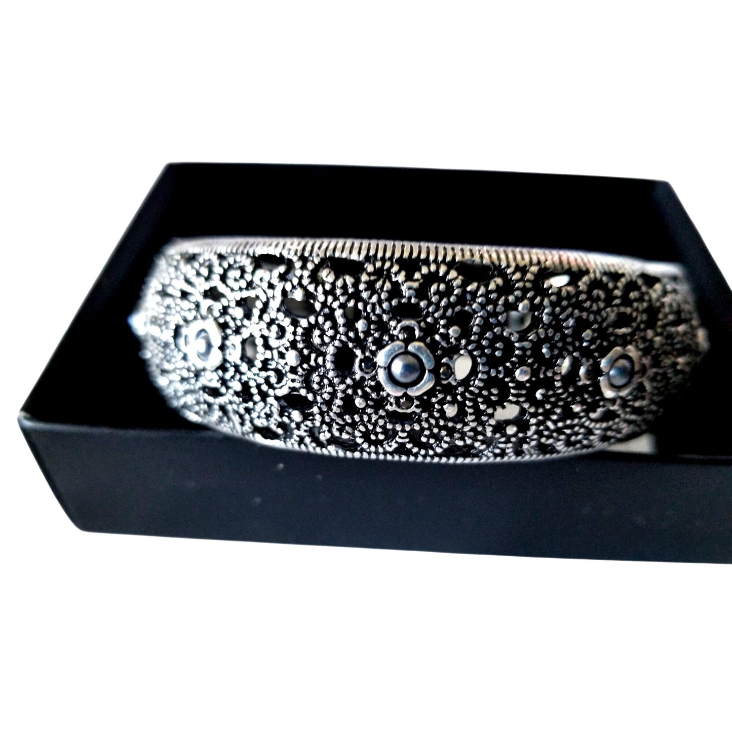 Avon Bracelet Cuff Stunning Radiance Cuff Silver Color