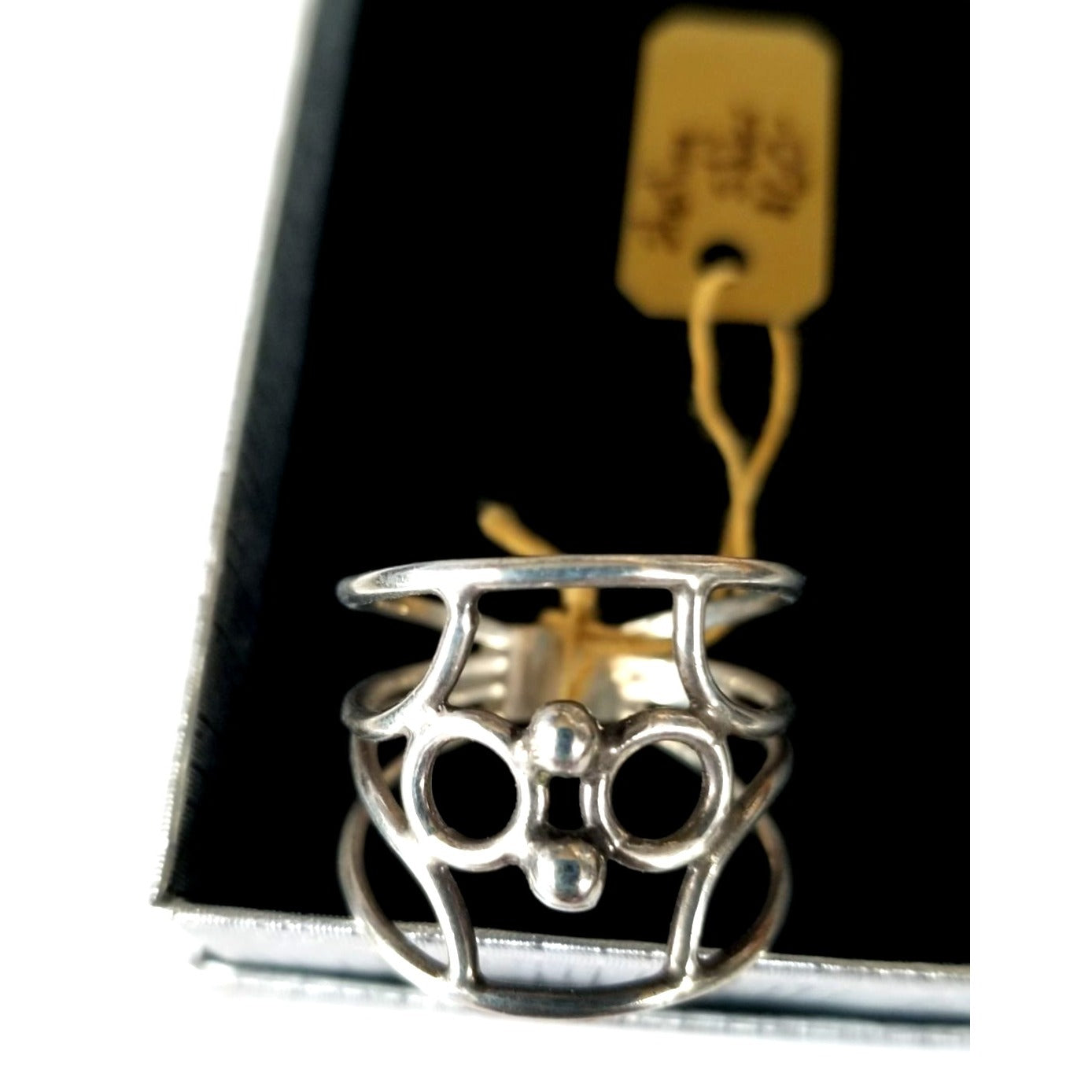 Ring Band Open Silver 2 cm wide  Size 9 1/2  5.3 gr 26.5 ct  no Stone 2.5 cm x 2.5 cm  Jerry Fran Harr
