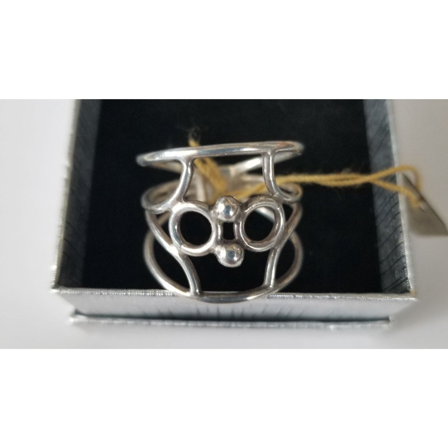 Ring Band Open Silver 2 cm wide  Size 9 1/2  5.3 gr 26.5 ct  no Stone 2.5 cm x 2.5 cm  Jerry Fran Harr