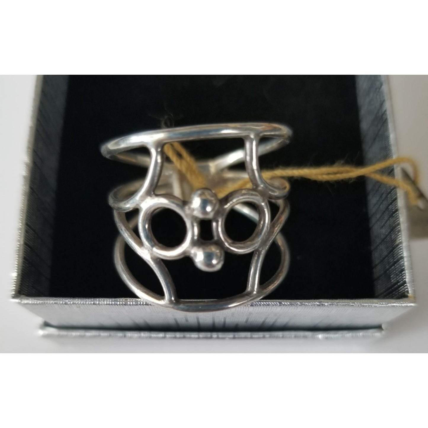 Ring Band Open Silver 2 cm wide  Size 9 1/2  5.3 gr 26.5 ct  no Stone 2.5 cm x 2.5 cm  Jerry Fran Harr