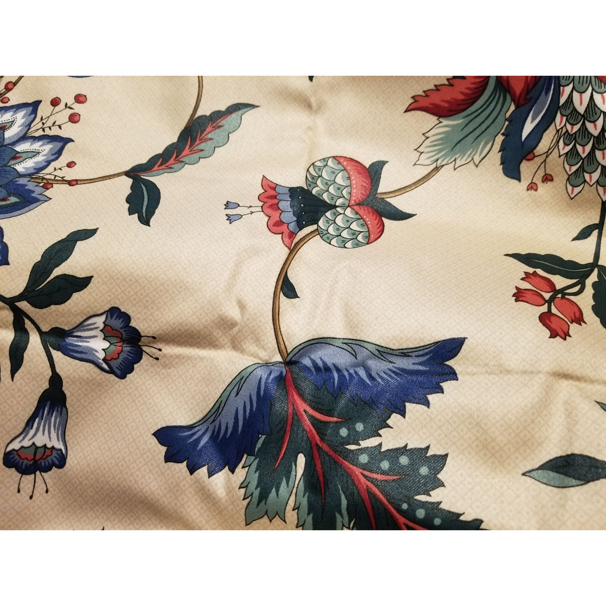 Material Cotton Blend Cream Fabric Dry Clean Only Big Flowers   36 " x  58" Cotton