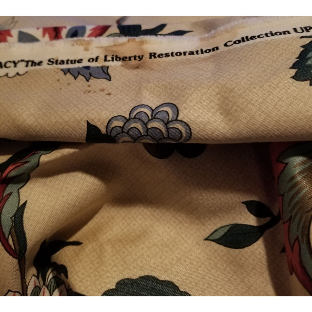 Material Cotton Blend Cream Fabric Dry Clean Only Big Flowers   36 " x  58" Cotton