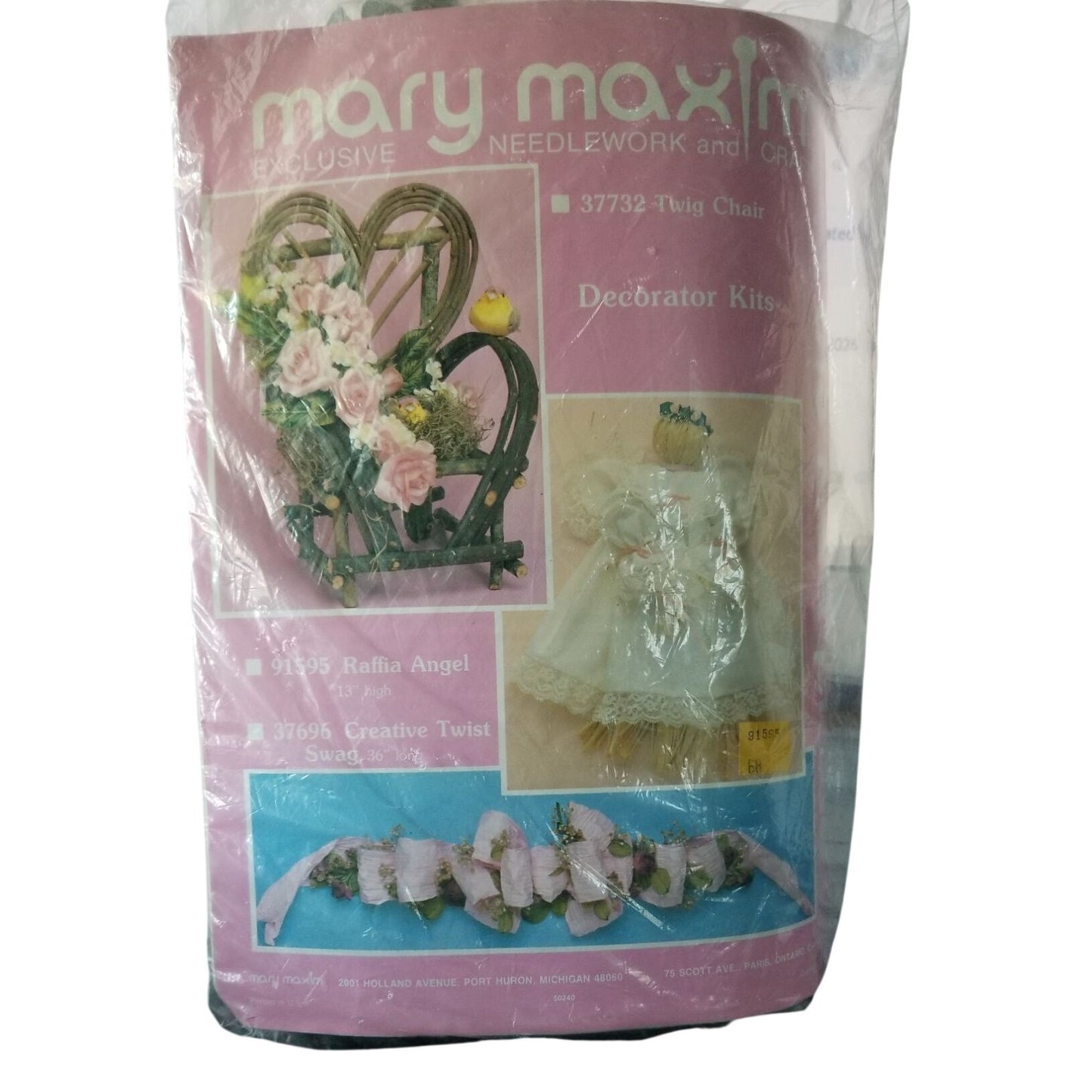 Craft Kit Mary Maxim  Raffia Angel 2001 Holland