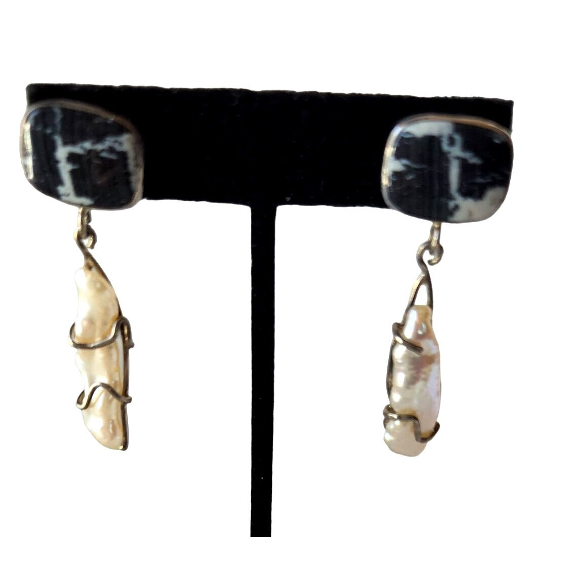 Earrings Black Coral Gold Wire wrap Brogue Pearls Earrings Post 11 gr   30mm x 10mm 925 Silver