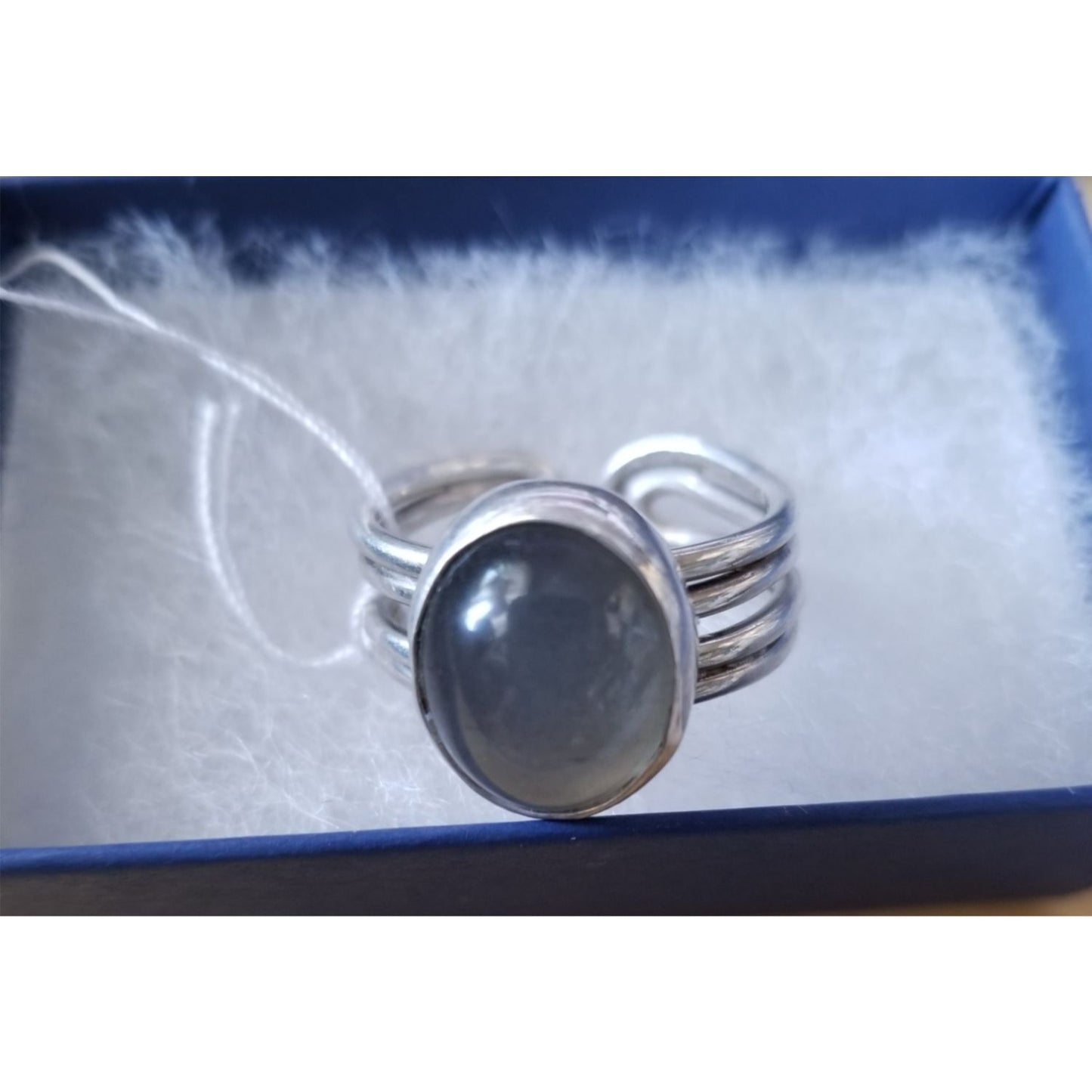 Ring  Moonstoner  42 ct  8.4 Gr Size 9   15 mm x 12  mm Fran Harr  925 Silver