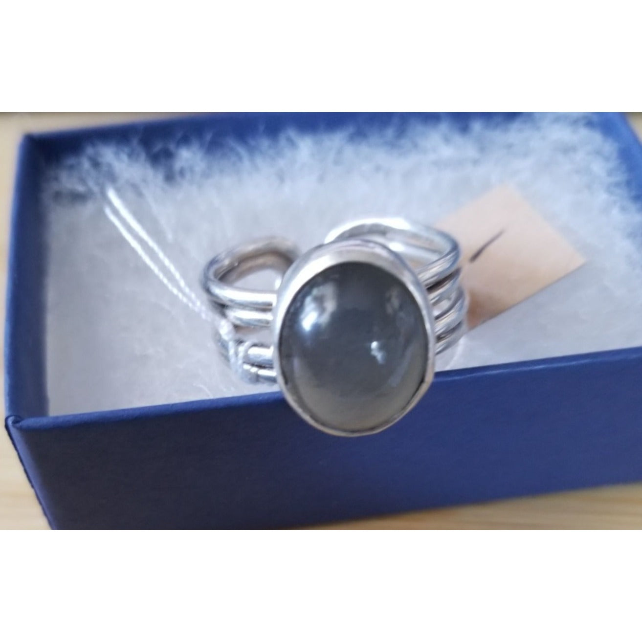 Ring  Moonstoner  42 ct  8.4 Gr Size 9   15 mm x 12  mm Fran Harr  925 Silver