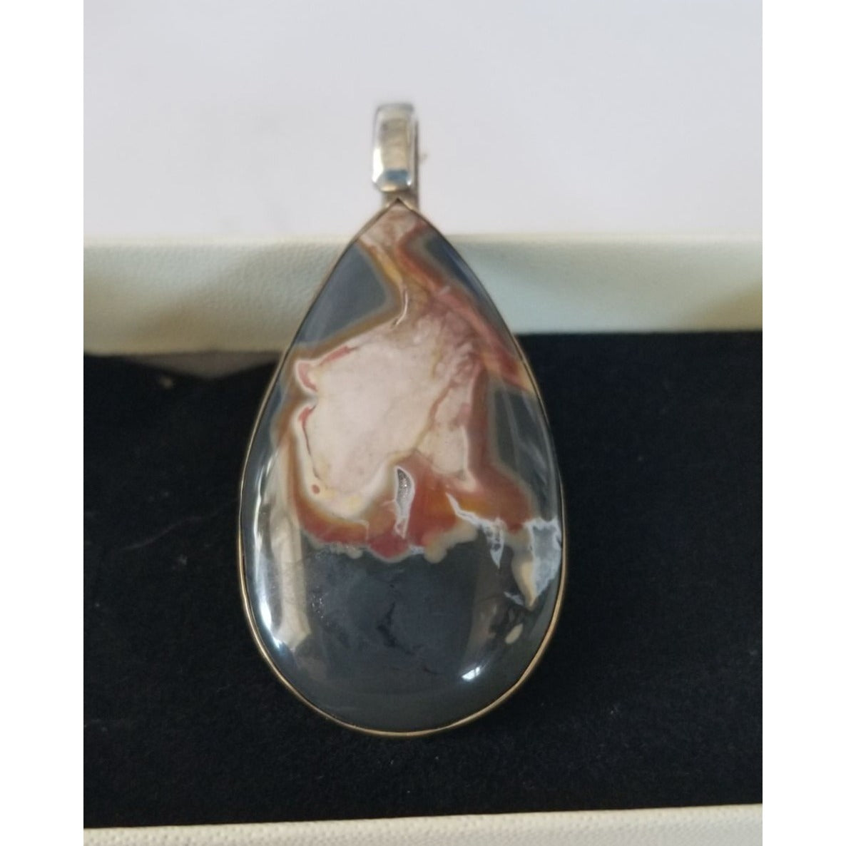 Pendant Agate Lace Silver 14.8 gr 7.4 ct  5 cm  x 2.5 cm  Stone 7 cm x 2 cm Bail 3 x 2 cm Jerry Fran Harr