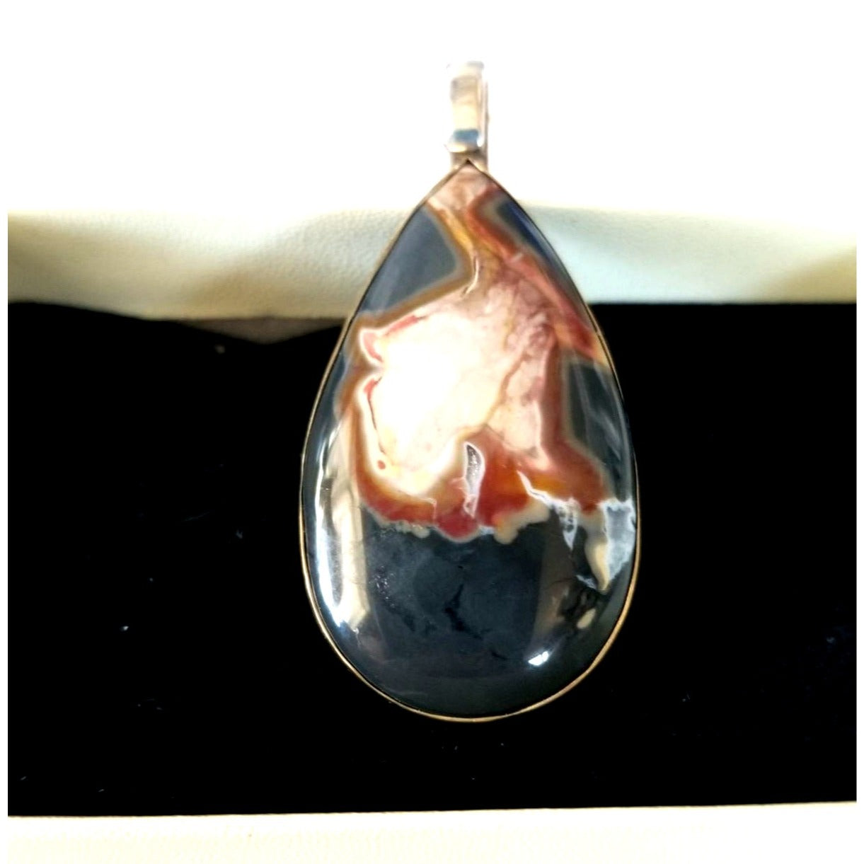 Pendant Agate Lace Silver 14.8 gr 7.4 ct  5 cm  x 2.5 cm  Stone 7 cm x 2 cm Bail 3 x 2 cm Jerry Fran Harr