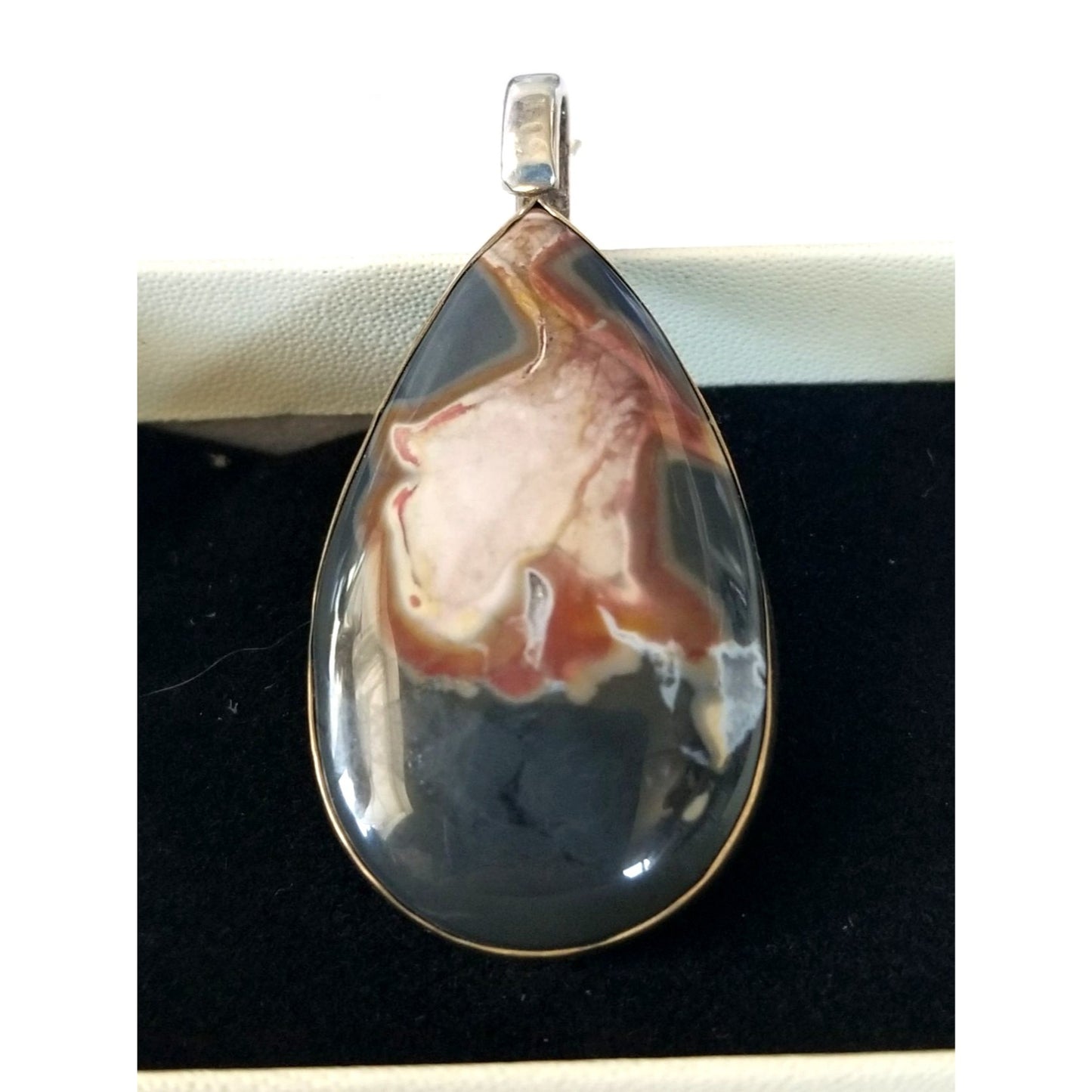 Pendant Agate Lace Silver 14.8 gr 7.4 ct  5 cm  x 2.5 cm  Stone 7 cm x 2 cm Bail 3 x 2 cm Jerry Fran Harr