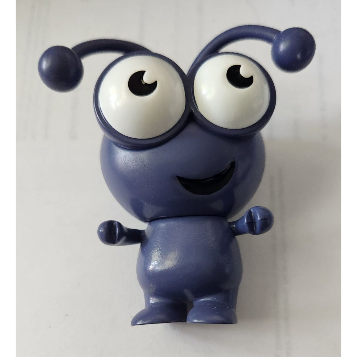 Cricut Cutie Twilight Collectible Figurine 7.6cm Tall Ages 12+ Cute Desk Buddy