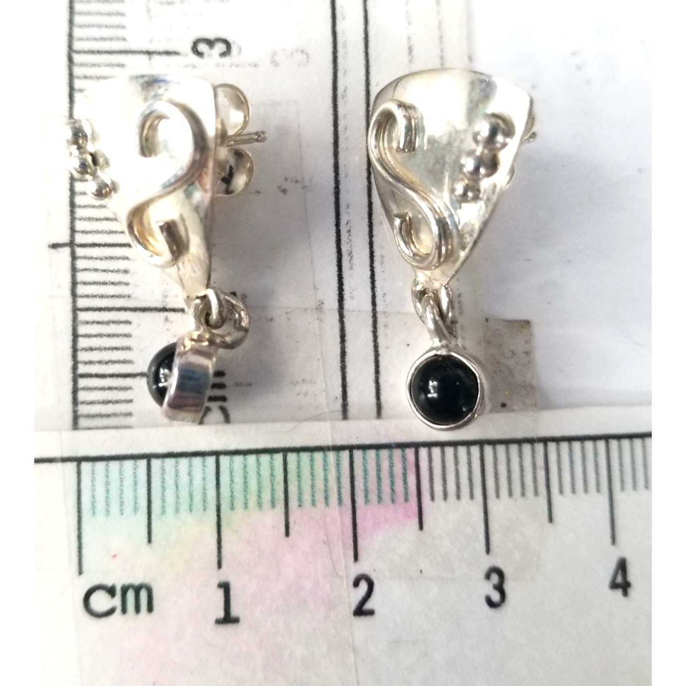 Earrings Silver Onyx   4.8 Gr  23 ct  2.5  cm  x 3 cm  Triangle Drop Black  Silver