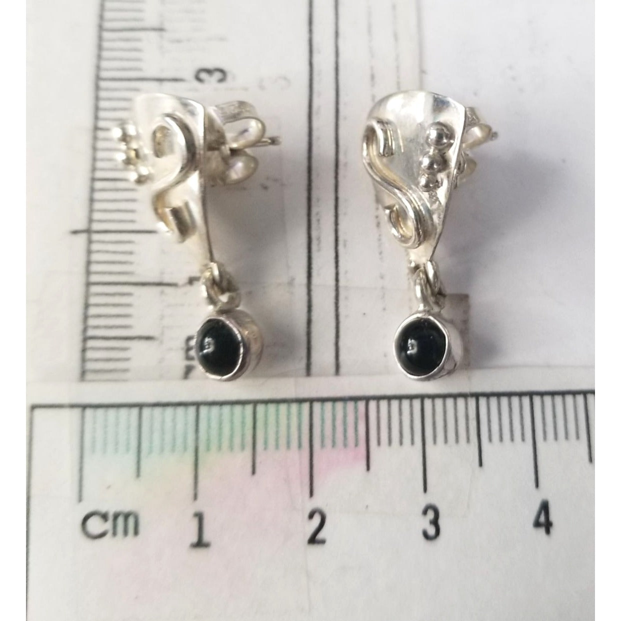 Earrings Silver Onyx   4.8 Gr  23 ct  2.5  cm  x 3 cm  Triangle Drop Black  Silver