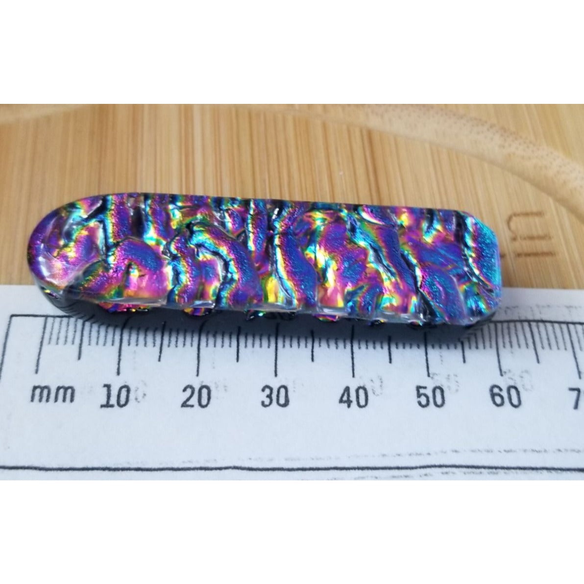 Gemstone Loose S Dichroic glass 106.5 ct  21.3 gr 1.5  x 6 cm x 1 cm  Red Black Blue Gold