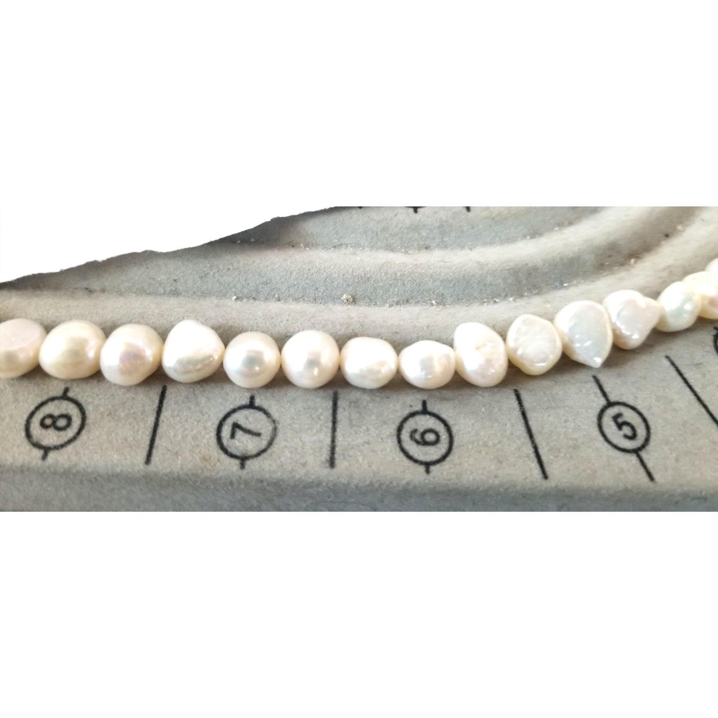 Loose Pearl Flat Bottom Oval  Bag 62 D  12 mm  Bin Pearl  40 Pcs 154  ct  30.8 gr 14"   Drilled  Freshwater Real Pearls