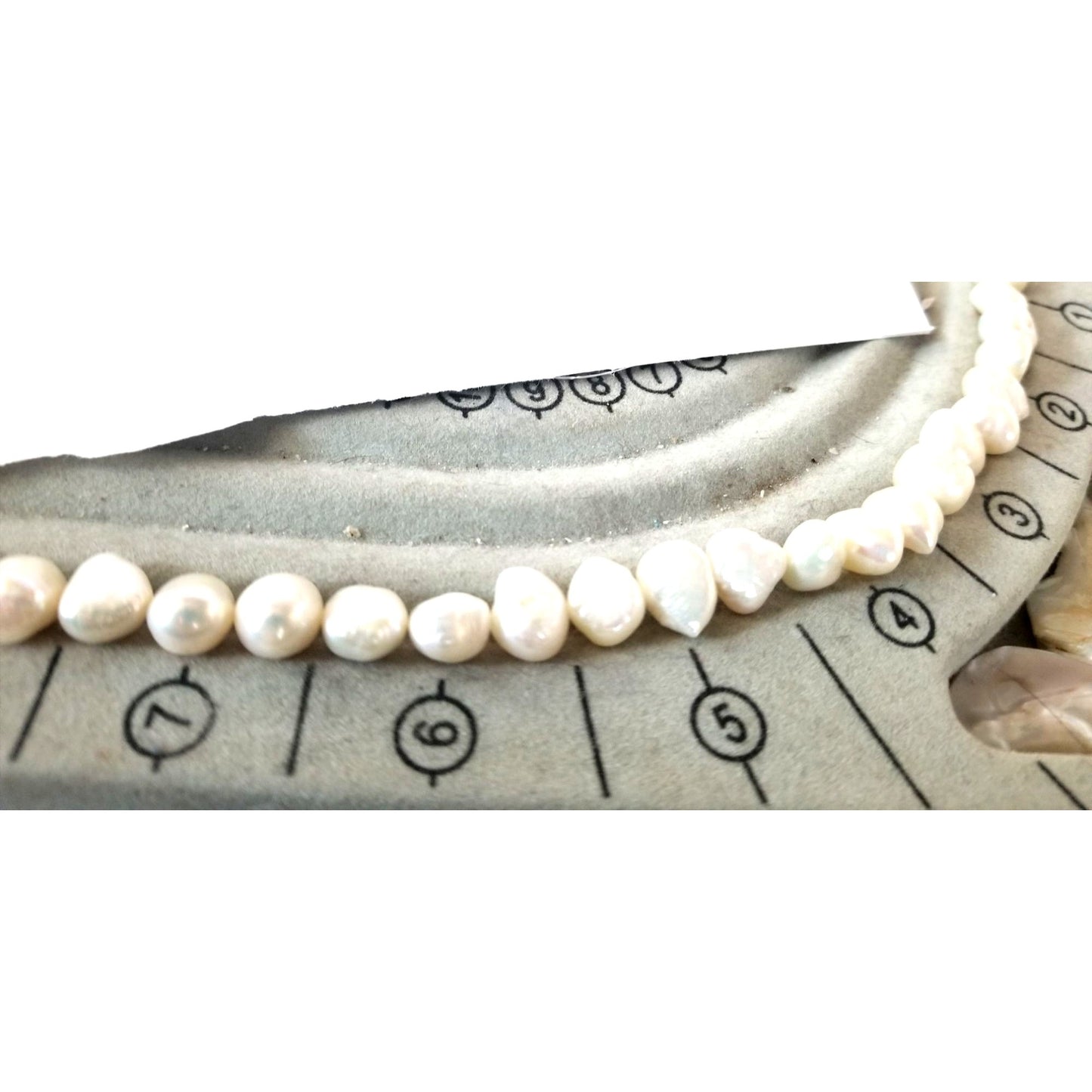 Loose Pearl Flat Bottom Oval  Bag 62 D  12 mm  Bin Pearl  40 Pcs 154  ct  30.8 gr 14"   Drilled  Freshwater Real Pearls