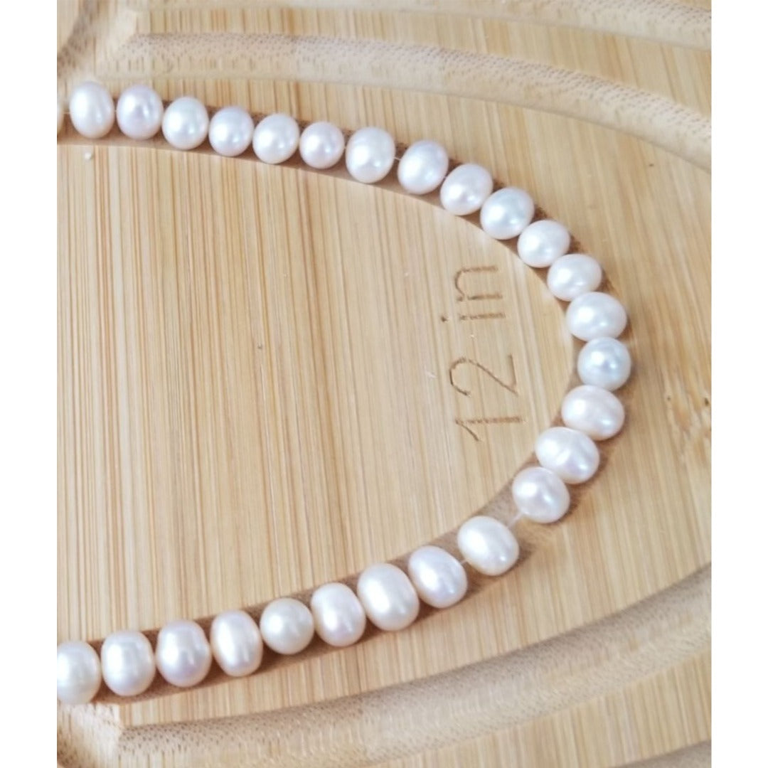 Loose Pearl White Flat Bottom Bag 65 D  Half  Round  8 mm  Bin Pearl  33  Pcs  74.5 ct 14.9   gr  14 "   1/4  Drilled  Freshwater Real Pearl