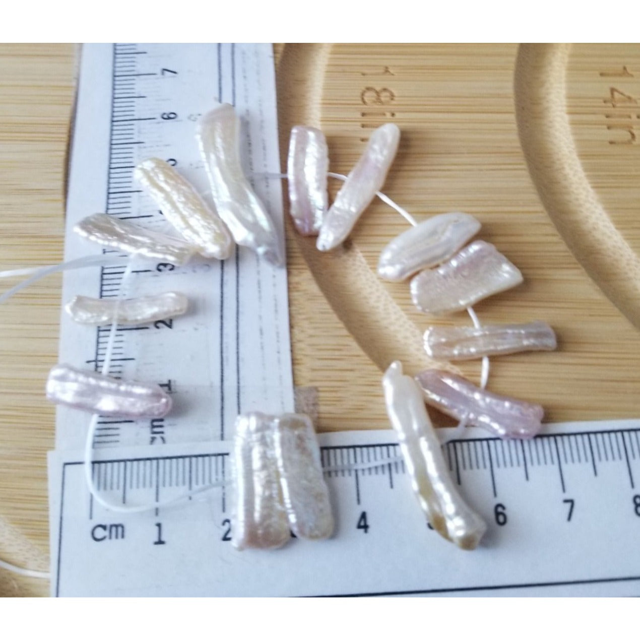 Loose Pearl White Biwa Stick Pearl Bag 3C  Baroque  10 cm  Bin Pearl  15 Pcs 53.8  ct  10.8 gr  2 cm x 0.5 cm Drilled