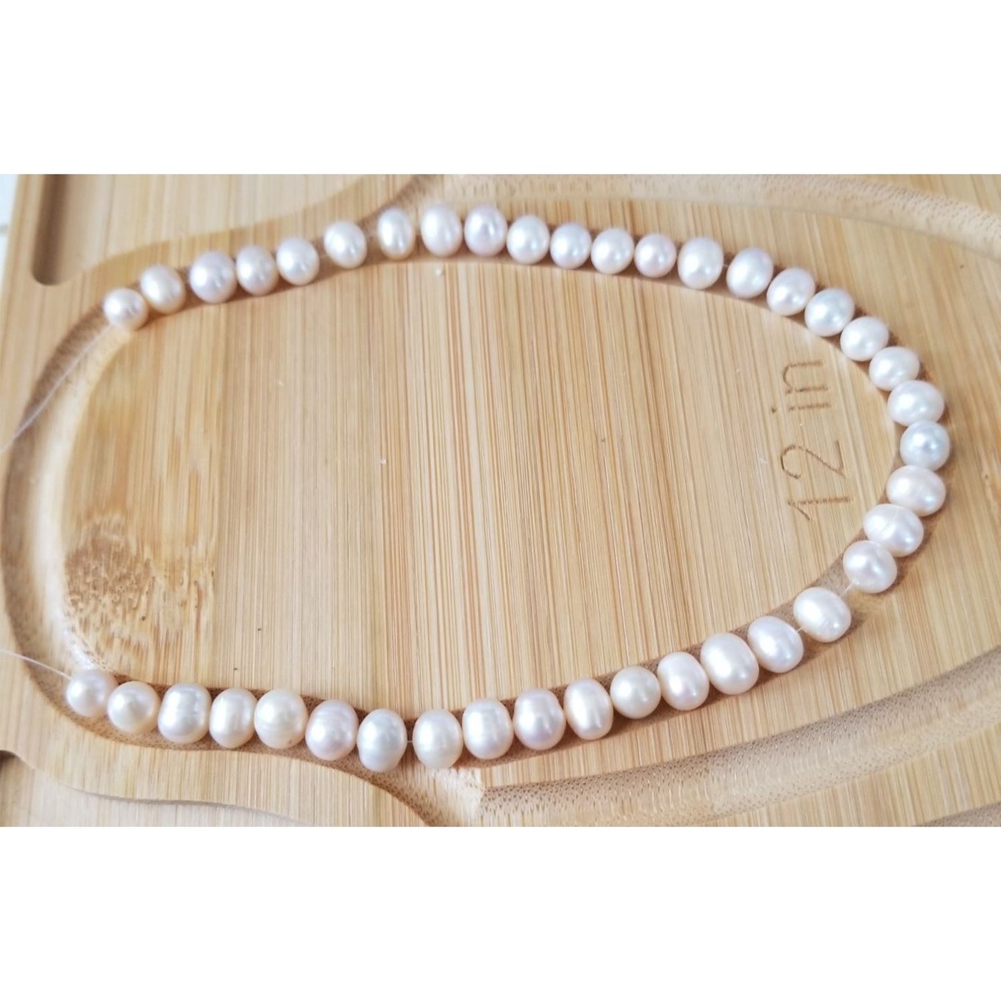 Loose Pearl White Flat Bottom Bag 13 D  half  Round  8 mm  Bin Pearl  50 Pcs  111  ct  22  gr  14"  Not Drilled