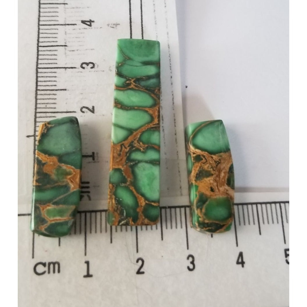 Gemstone Loose Set of 3  Dichroic glass 34  ct  68  gr 1 x 2. cm  3.5 x 3.5cm  Gold Green Black