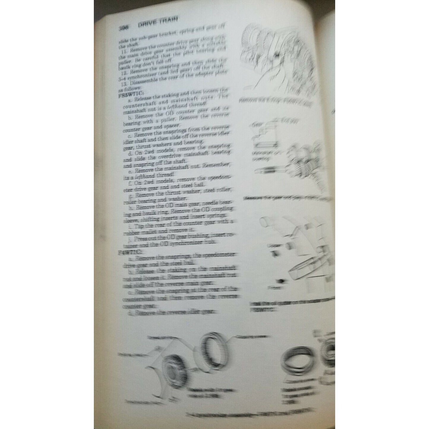 Book 1970- 1989 Chilton's Datsun Nissan Pick-Ups Pathfinder Repair Manual  #6816