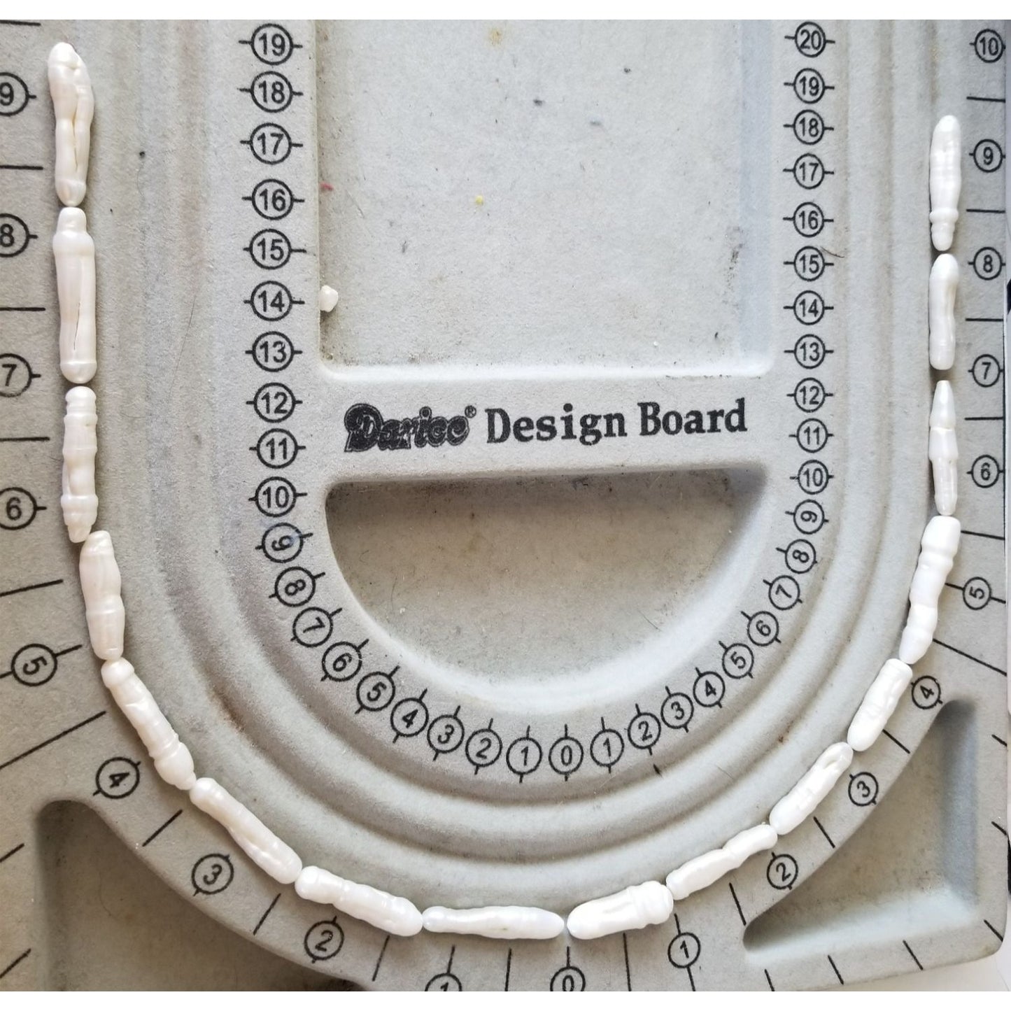 Loose  Biwa Stick Pearl Bag 3A  Baroque 18" Whitey  16 Pieces  128  ct  25.6  gr  1 cm  x 0.5 cm