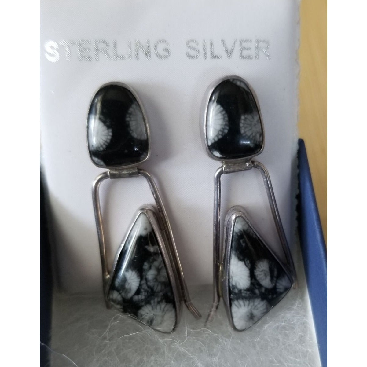 Earrings suville Snowflake Obsidian  7.4  Gr 37 ct Silver 925  40 mm  x 15  mm  Stone 1 0 mm x 5 mm