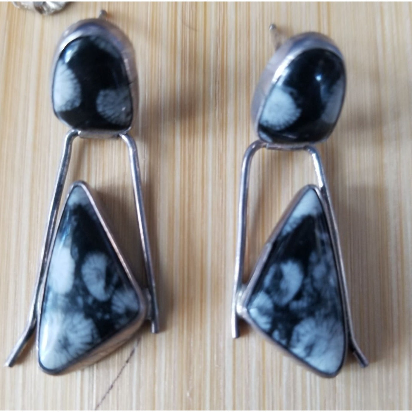 Earrings suville Snowflake Obsidian  7.4  Gr 37 ct Silver 925  40 mm  x 15  mm  Stone 1 0 mm x 5 mm