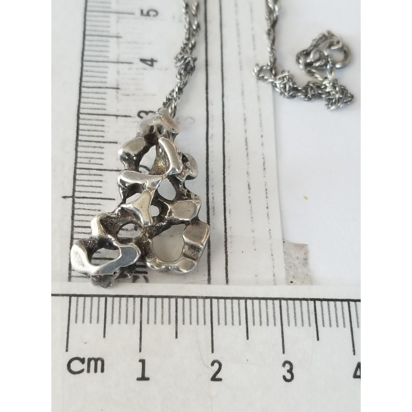 Necklace Silver Nugget 6.7   gr 33.5 ct  32 cm  x 24 cm  18" chain