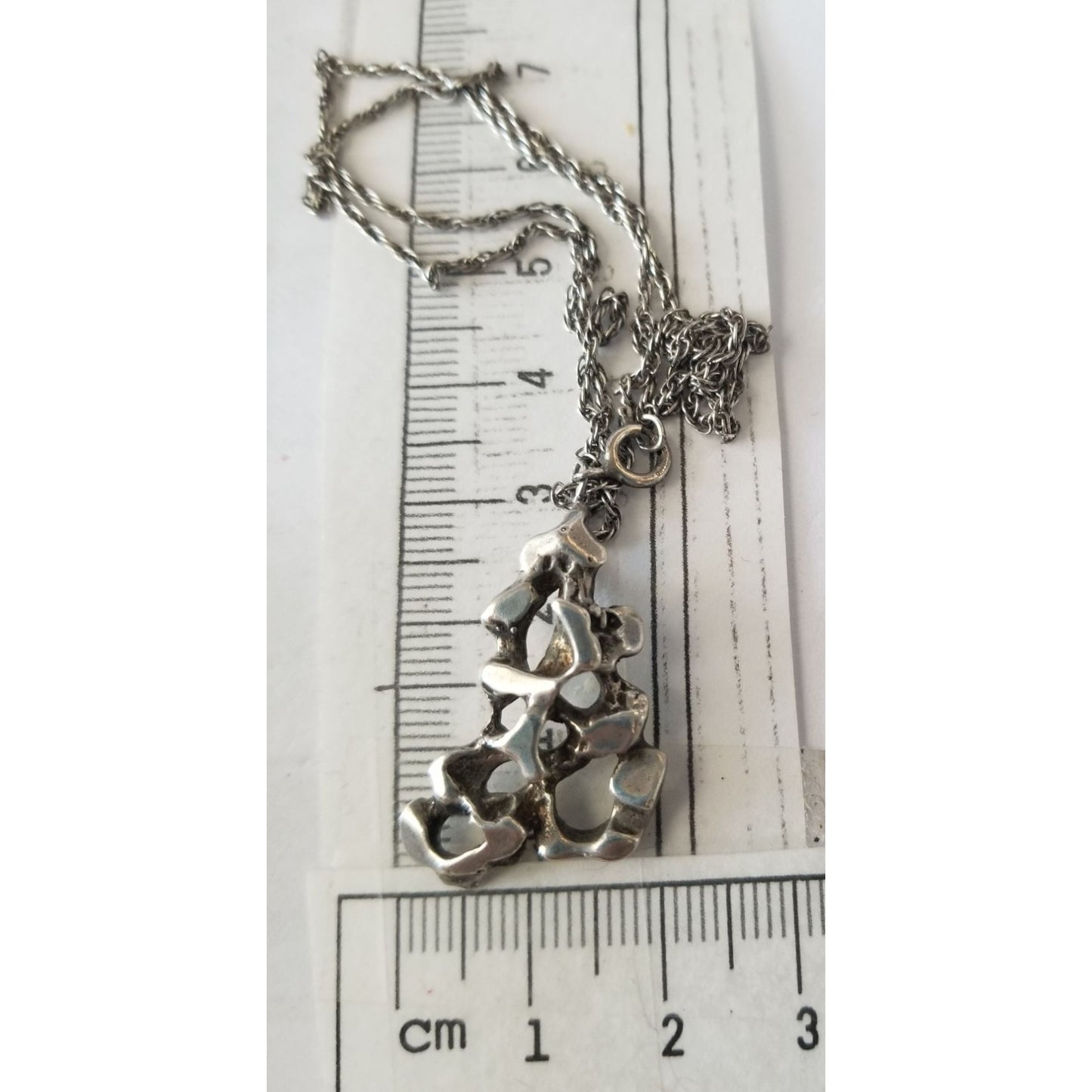 Necklace Silver Nugget 6.7   gr 33.5 ct  32 cm  x 24 cm  18" chain