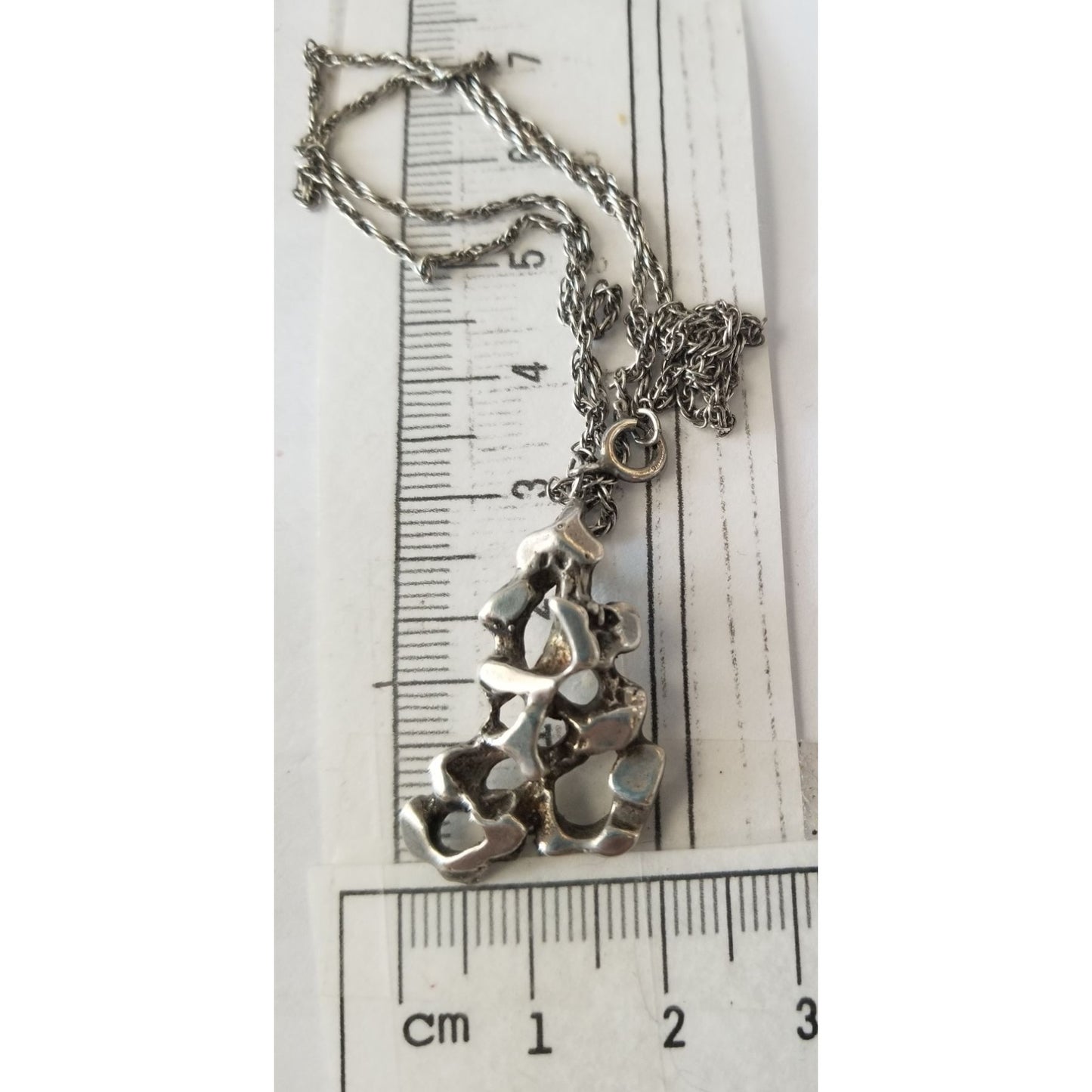 Necklace Silver Nugget 6.7   gr 33.5 ct  32 cm  x 24 cm  18" chain