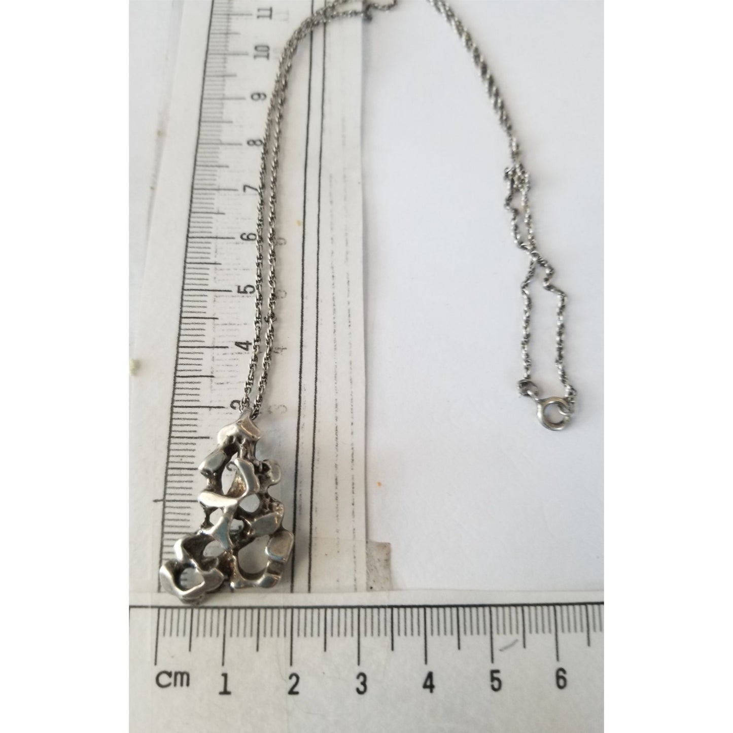 Necklace Silver Nugget 6.7   gr 33.5 ct  32 cm  x 24 cm  18" chain