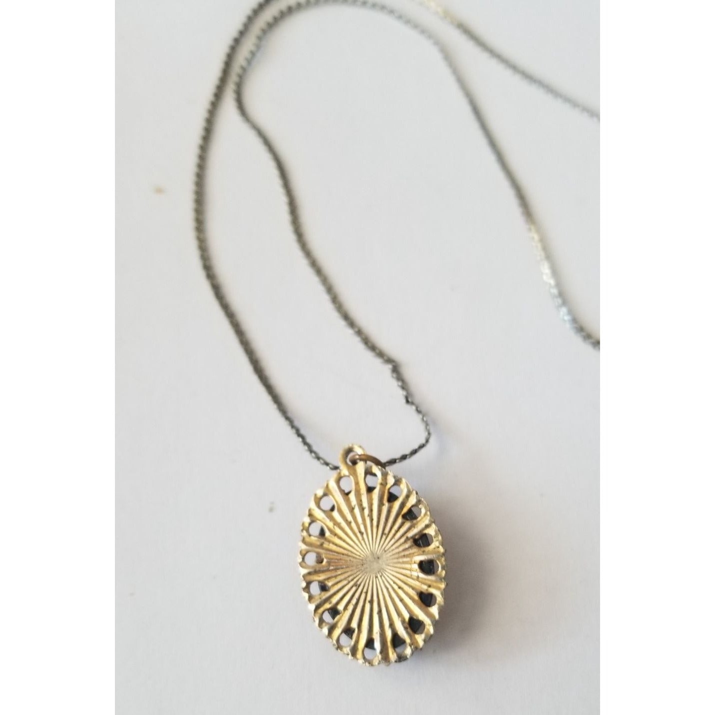 Vintage Gold & Black Cameo Pendant Necklace With Chain  1 " Oval Frame Elegant Design