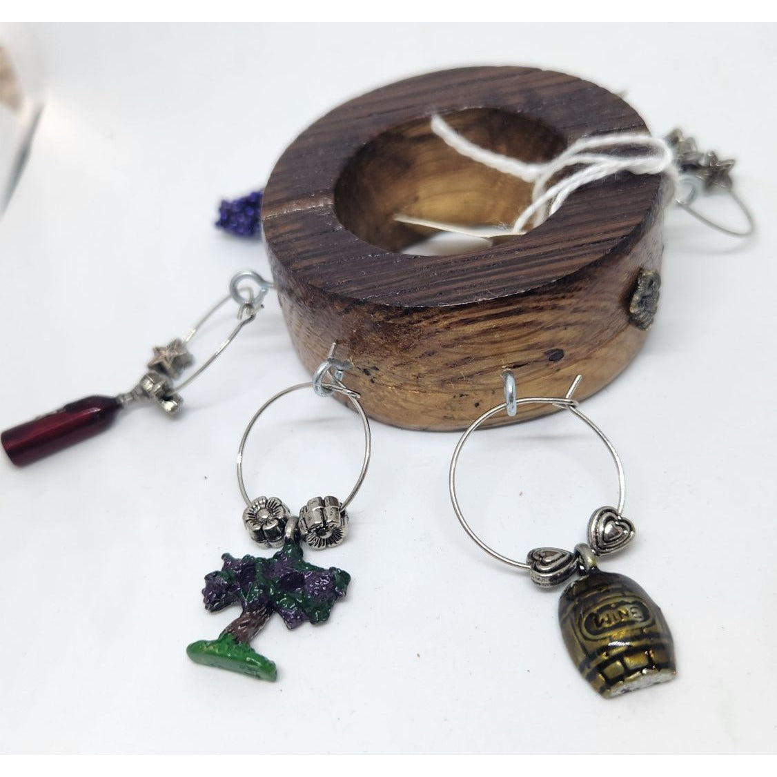 Wine Bottle Charm Set  6 Gold Color Painted Metal Charm Glass Bead on Wine Stave